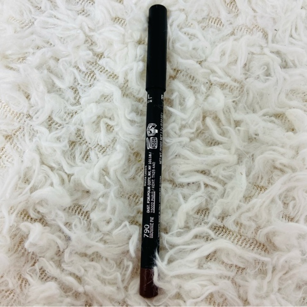 New Rimmel London Long-Lasting brownie pie Eyeliner Pencil